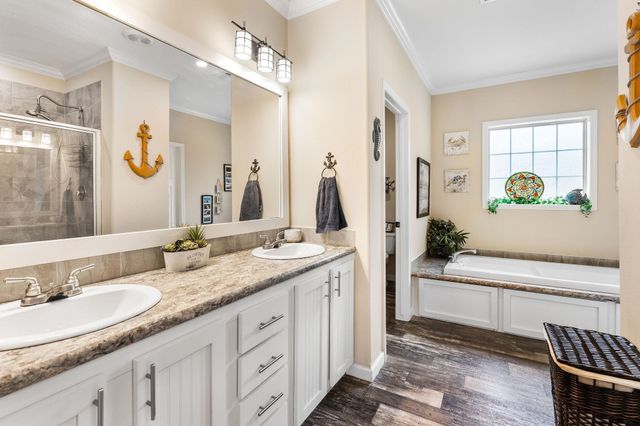 1529 American Plant Rd, Waskom, TX 75692