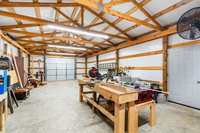 1529 American Plant Rd, Waskom, TX 75692