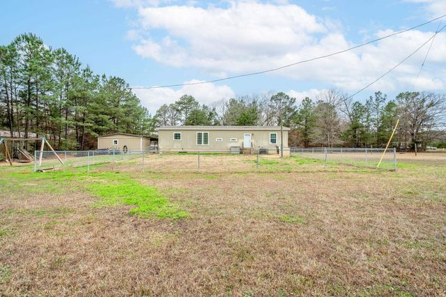 1529 American Plant Rd, Waskom, TX 75692