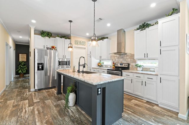 1529 American Plant Rd, Waskom, TX 75692