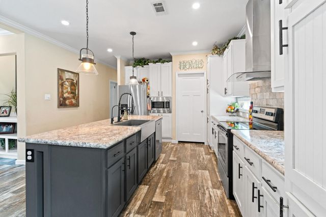 1529 American Plant Rd, Waskom, TX 75692