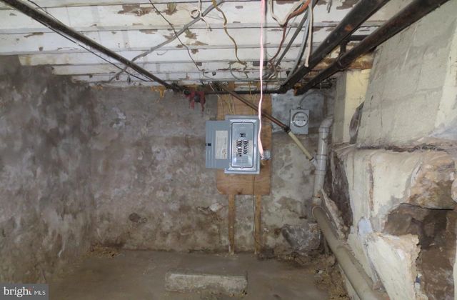 2851 N PALETHORP ST, Philadelphia, PA 19133