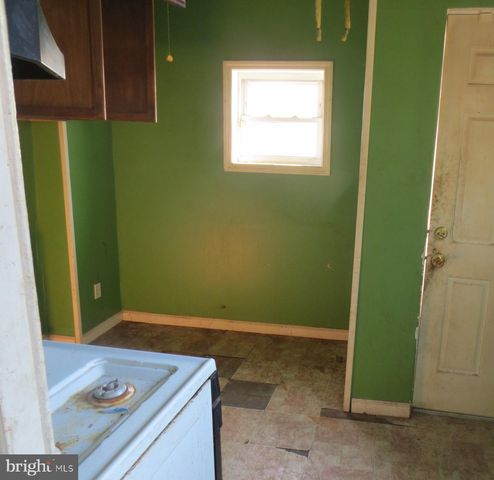 2851 N PALETHORP ST, Philadelphia, PA 19133