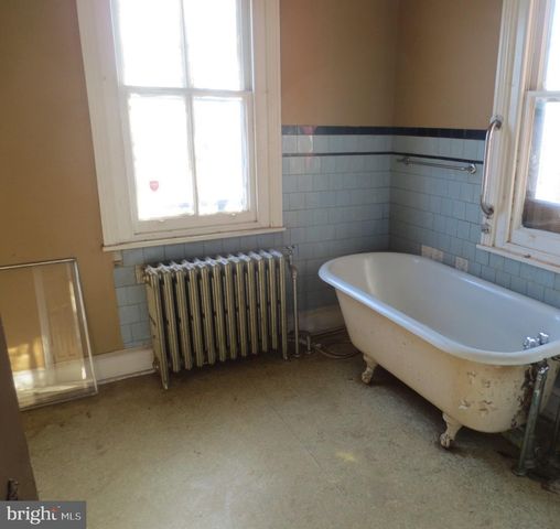 2851 N PALETHORP ST, Philadelphia, PA 19133