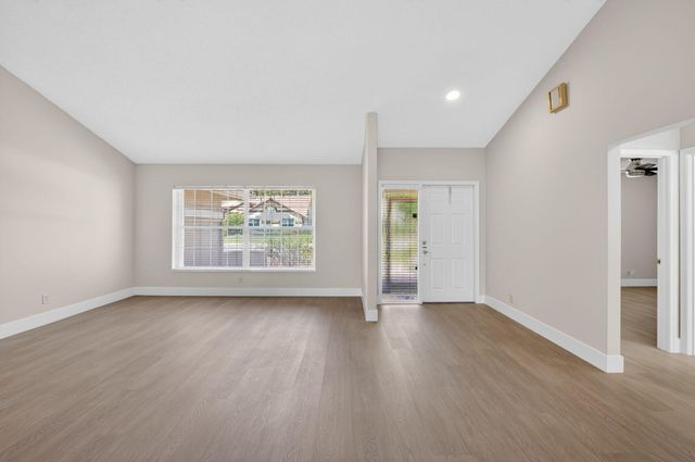9720 Majestic Way, Boynton Beach, FL 33437