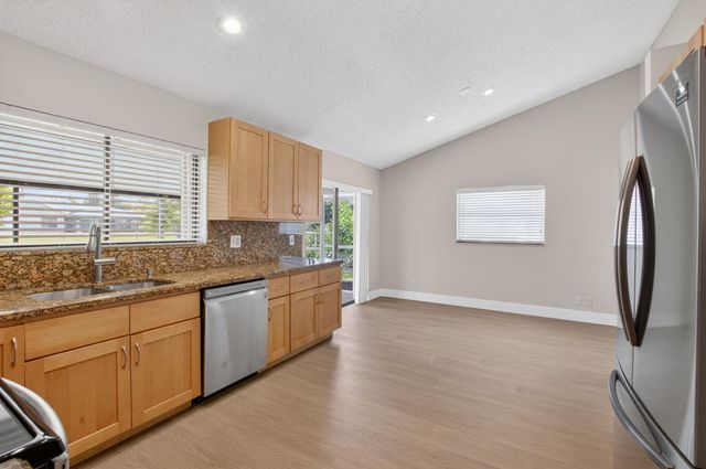 9720 Majestic Way, Boynton Beach, FL 33437