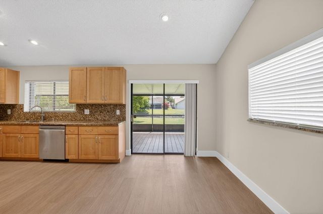 9720 Majestic Way, Boynton Beach, FL 33437