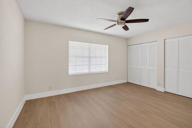9720 Majestic Way, Boynton Beach, FL 33437