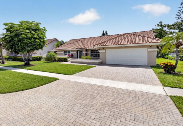 9720 Majestic Way, Boynton Beach, FL 33437