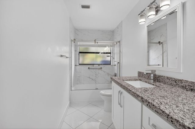 9720 Majestic Way, Boynton Beach, FL 33437