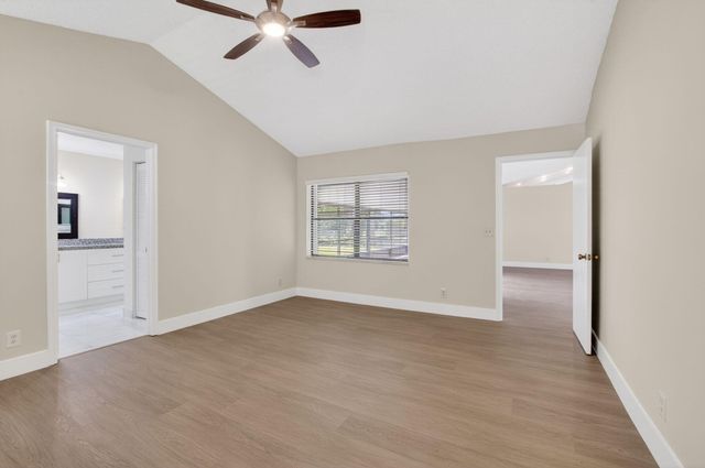 9720 Majestic Way, Boynton Beach, FL 33437