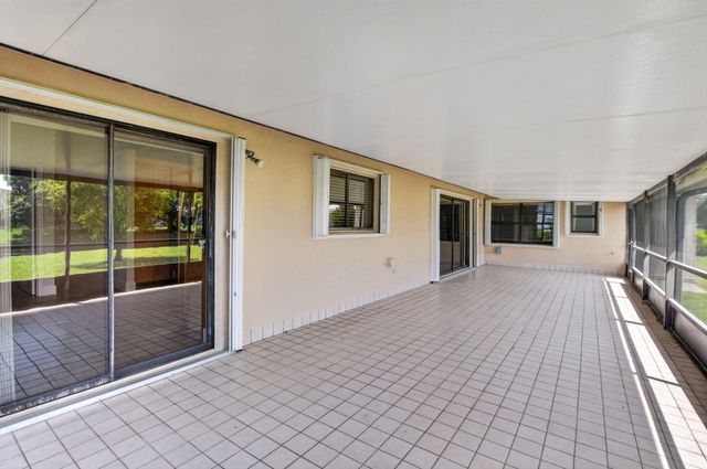 9720 Majestic Way, Boynton Beach, FL 33437