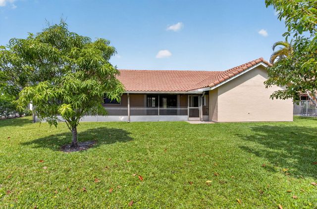 9720 Majestic Way, Boynton Beach, FL 33437