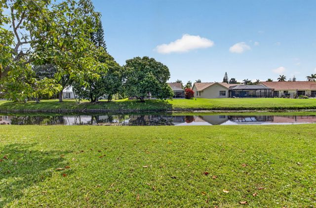 9720 Majestic Way, Boynton Beach, FL 33437