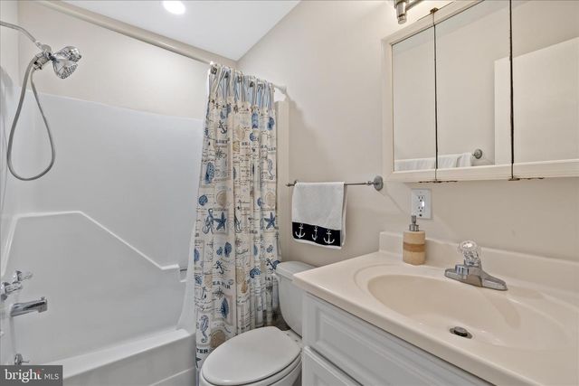 110 B 78TH ST, Ocean City, MD 21842