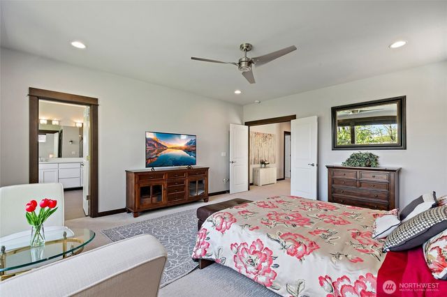 17617 3rd Avenue SE, Bothell, WA 98012