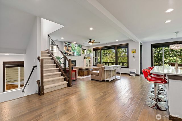 17617 3rd Avenue SE, Bothell, WA 98012