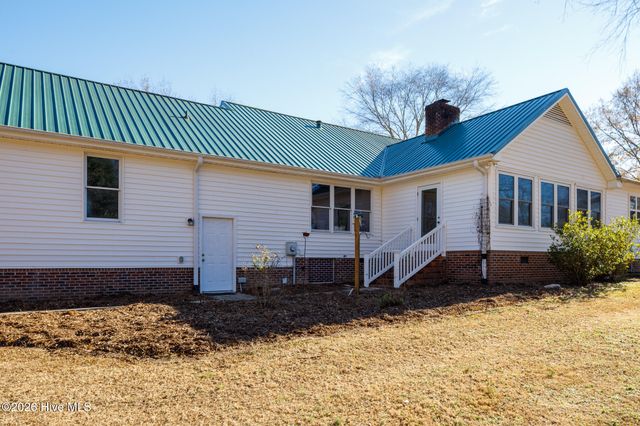 2574 Norrington Road, Lillington, NC 27546