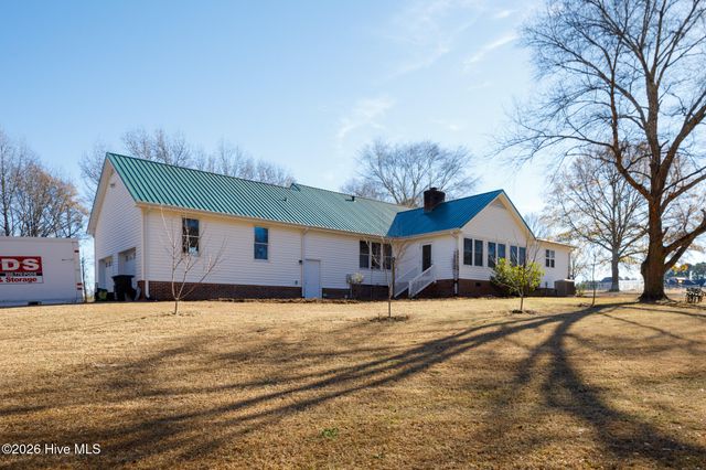 2574 Norrington Road, Lillington, NC 27546