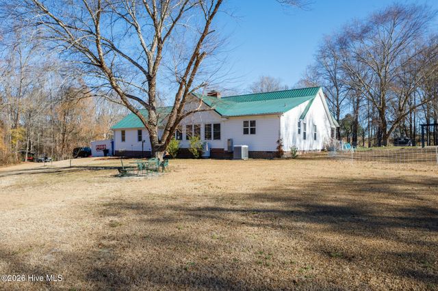 2574 Norrington Road, Lillington, NC 27546