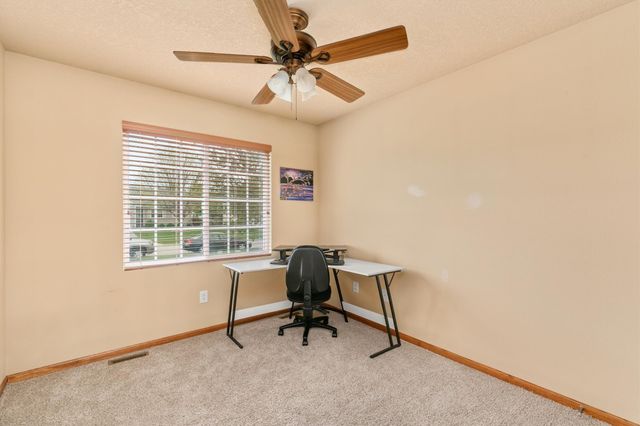 675 SE Ashton Court, Waukee, IA 50263