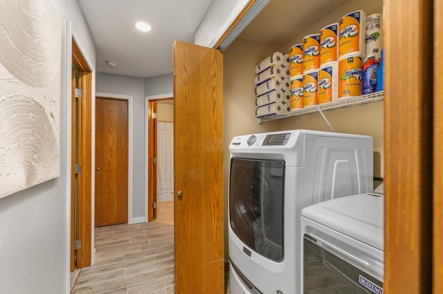 675 SE Ashton Court, Waukee, IA 50263