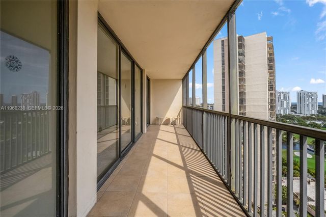 20301 W Country Club Dr 1826, Aventura, FL 33180