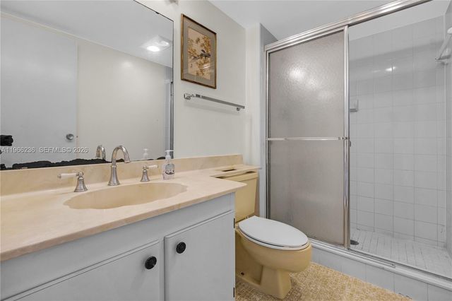 20301 W Country Club Dr 1826, Aventura, FL 33180