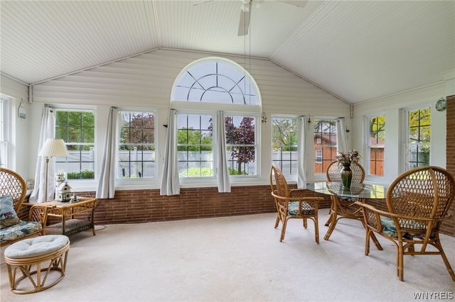 291 Macarthur Drive, Amherst, NY 14221