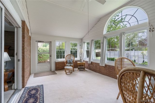 291 Macarthur Drive, Amherst, NY 14221