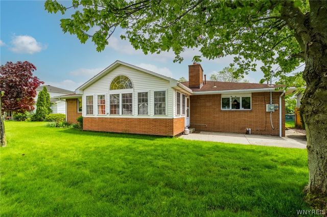 291 Macarthur Drive, Amherst, NY 14221