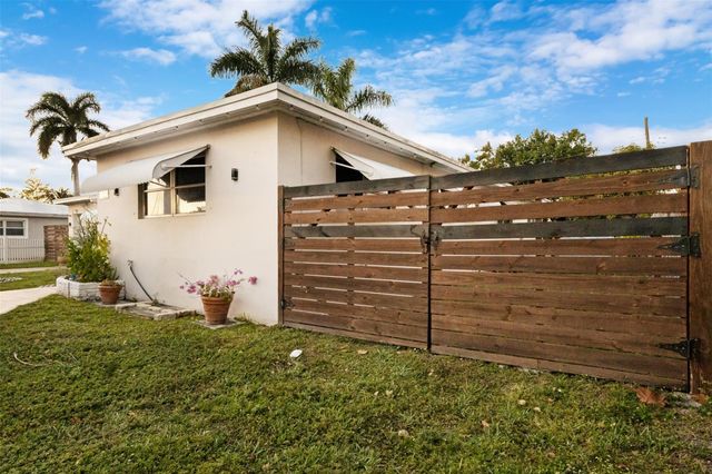 3105 Hollywood Boulevard, Hollywood, FL 33021