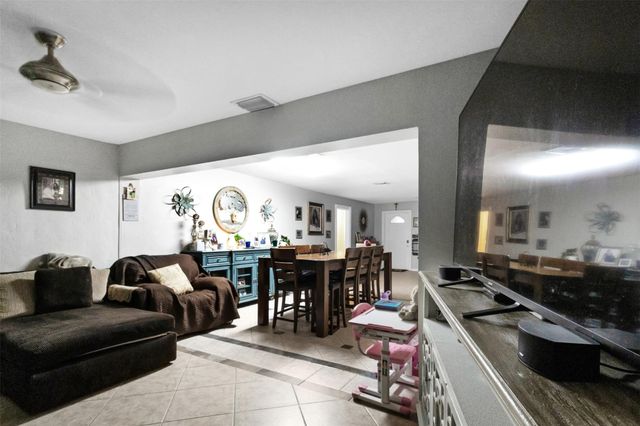 3105 Hollywood Boulevard, Hollywood, FL 33021