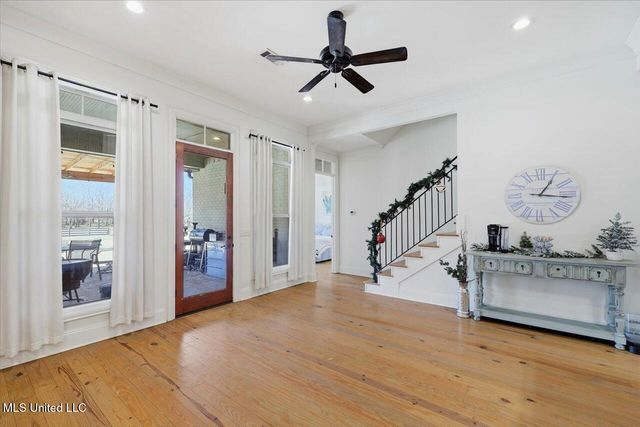 127 Crossview Place, Brandon, MS 39047