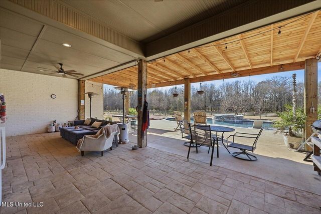 127 Crossview Place, Brandon, MS 39047