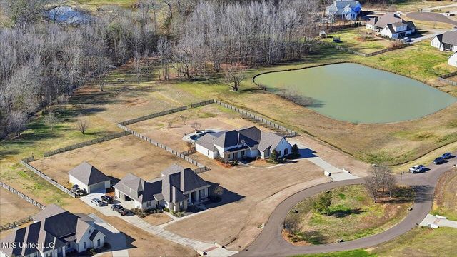 127 Crossview Place, Brandon, MS 39047