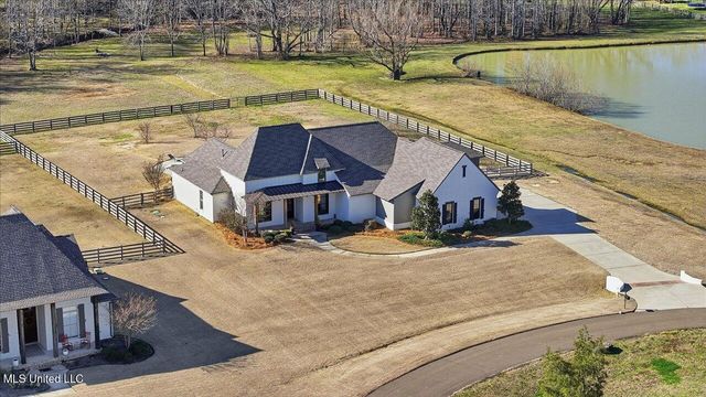 127 Crossview Place, Brandon, MS 39047
