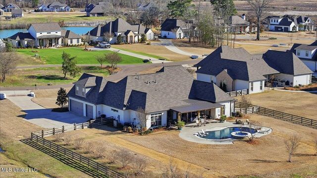 127 Crossview Place, Brandon, MS 39047