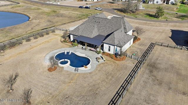 127 Crossview Place, Brandon, MS 39047