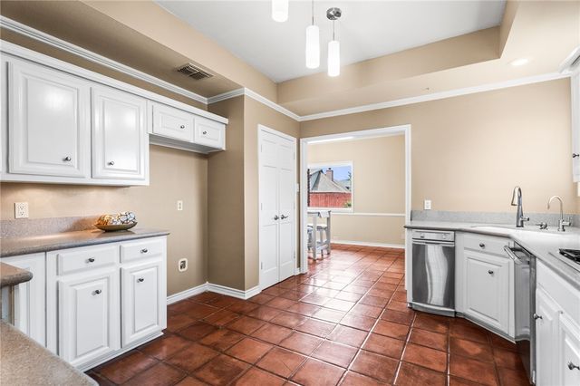 5418 Hulen Dr, Corpus Christi, TX 78413