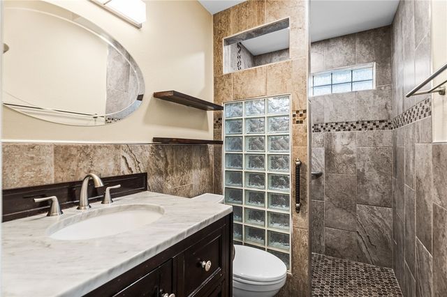 5418 Hulen Dr, Corpus Christi, TX 78413