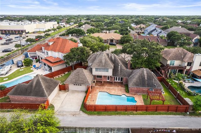 5418 Hulen Dr, Corpus Christi, TX 78413
