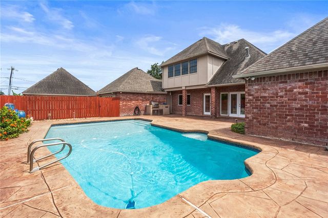 5418 Hulen Dr, Corpus Christi, TX 78413