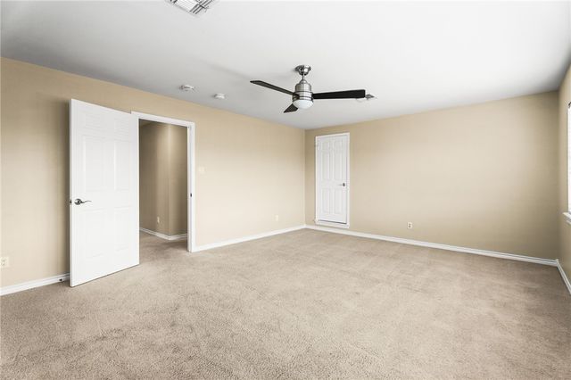 5418 Hulen Dr, Corpus Christi, TX 78413