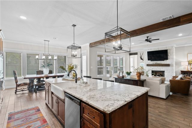 3206 Rose Hill Lane, Bryan, TX 77808