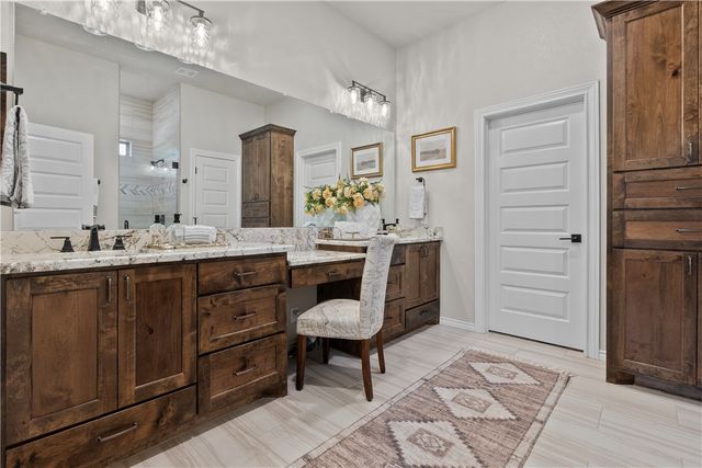 3206 Rose Hill Lane, Bryan, TX 77808