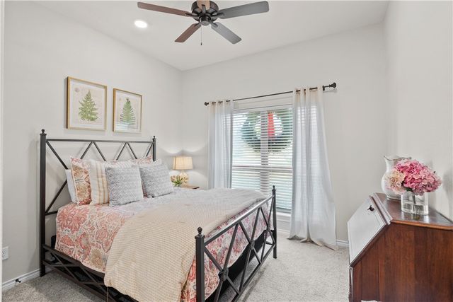 3206 Rose Hill Lane, Bryan, TX 77808