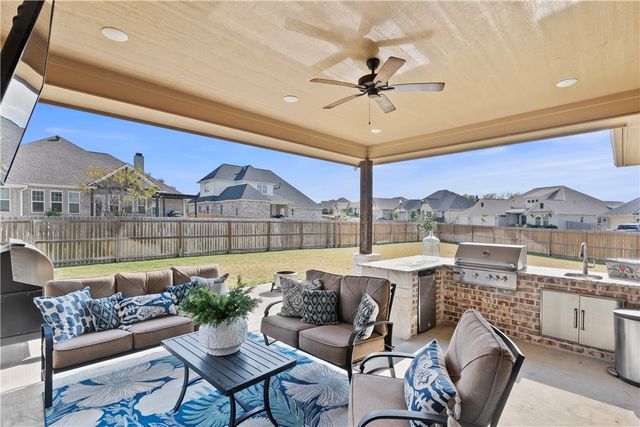 3206 Rose Hill Lane, Bryan, TX 77808