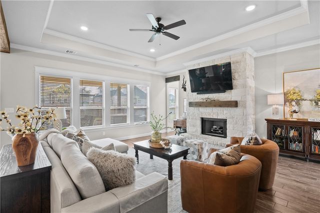 3206 Rose Hill Lane, Bryan, TX 77808