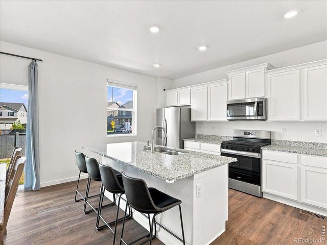 2734 73rd Avenue, Greeley, CO 80634